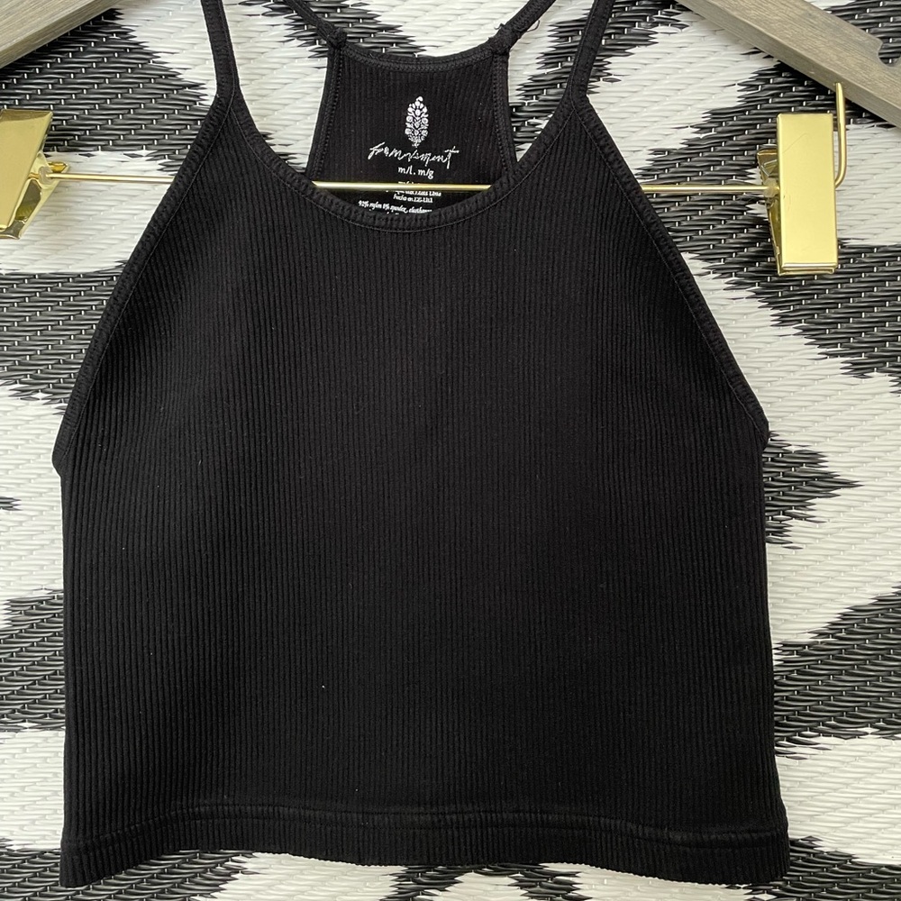 Free People Happiness Runs Crop m/l Black